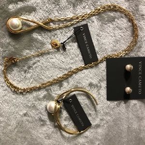 Vince Camuto jewelry set